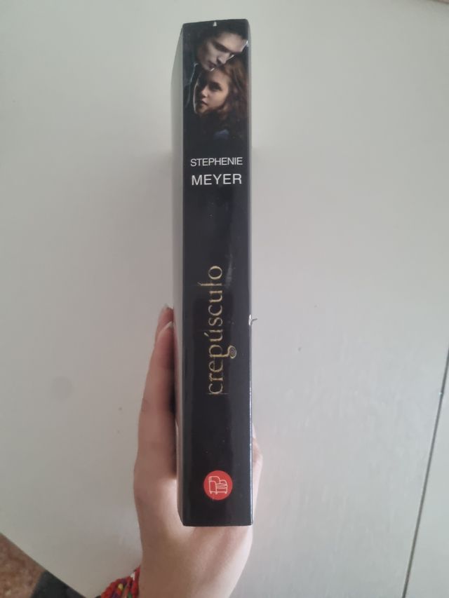 Crepúsculo (Bolsillo) (Spanish Edition)