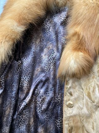 Abrigo de pieles karakul auténtico garras 