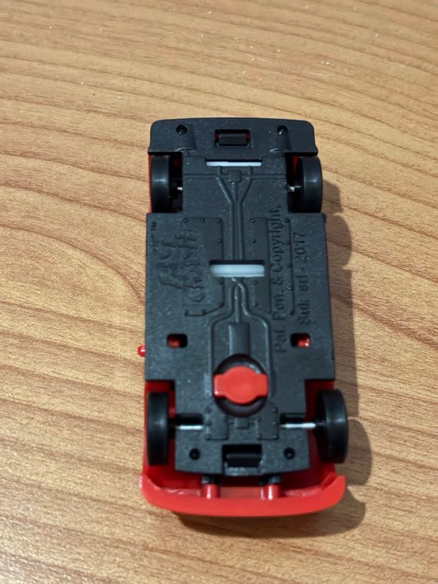 Macchina fast crash con retrocarica