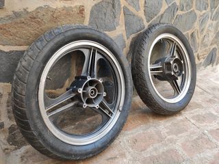 Llantas Kawasaki GPZ 400
