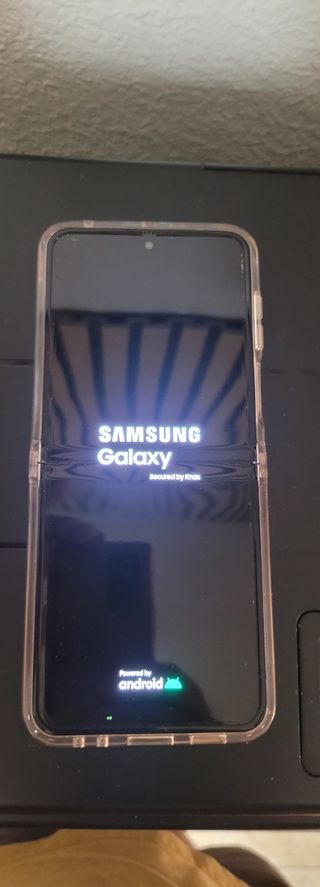Samsung Galaxy z Flip 5 - Smartphone