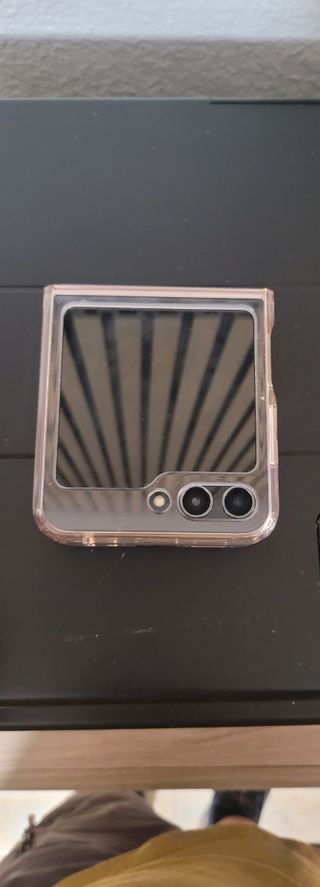 Samsung Galaxy z Flip 5 - Smartphone