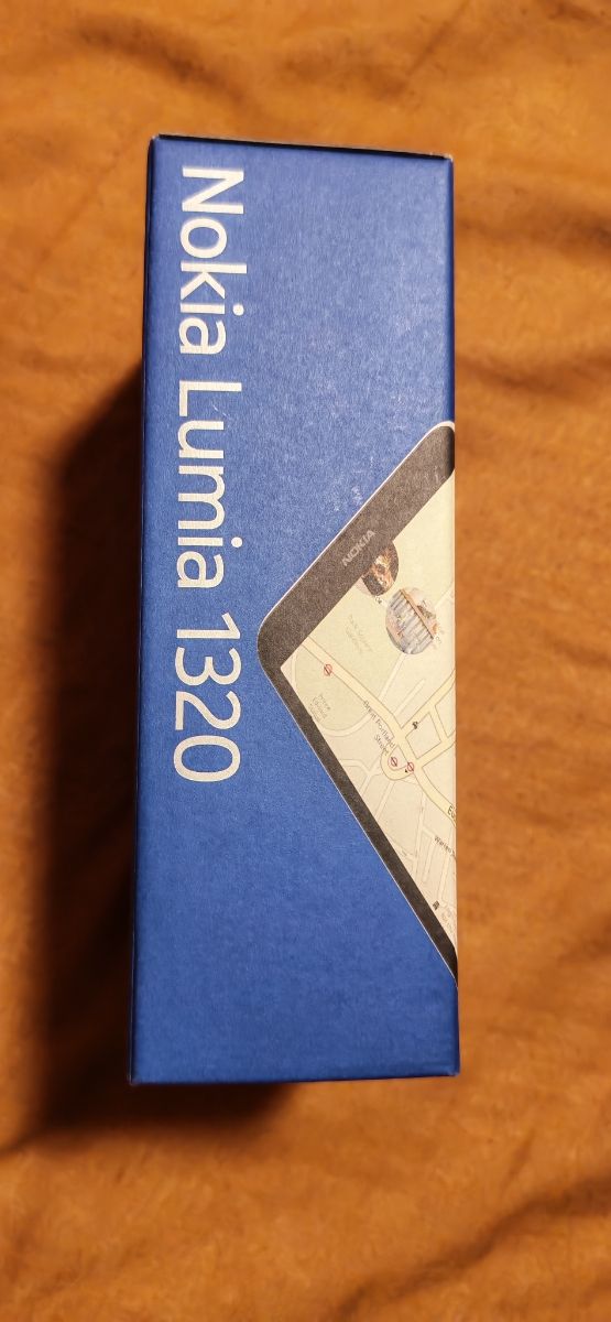 Nokia Lumia 1320 - Caja original