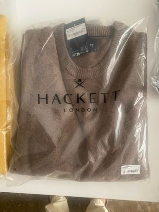 Hackett: Jersey y pantalón (S)