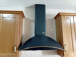 Campana extractora Teka negra