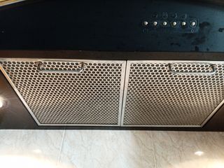 Campana extractora Teka negra