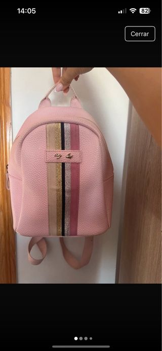 Mochila rosa pequeña