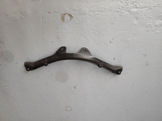 Soporte carenado Vstrom 2007