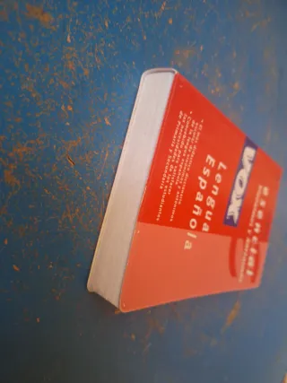 Diccionario Vox Esencial de Sinónimos y Antónimos