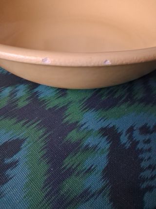 Vajilla Fun Factory amarilla y naranja.