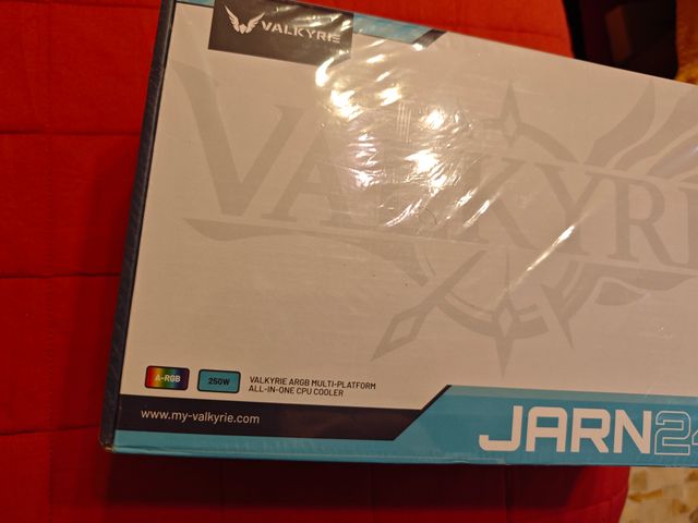 Valkyrie Jarn 240 ARGB: dissipatore CPU