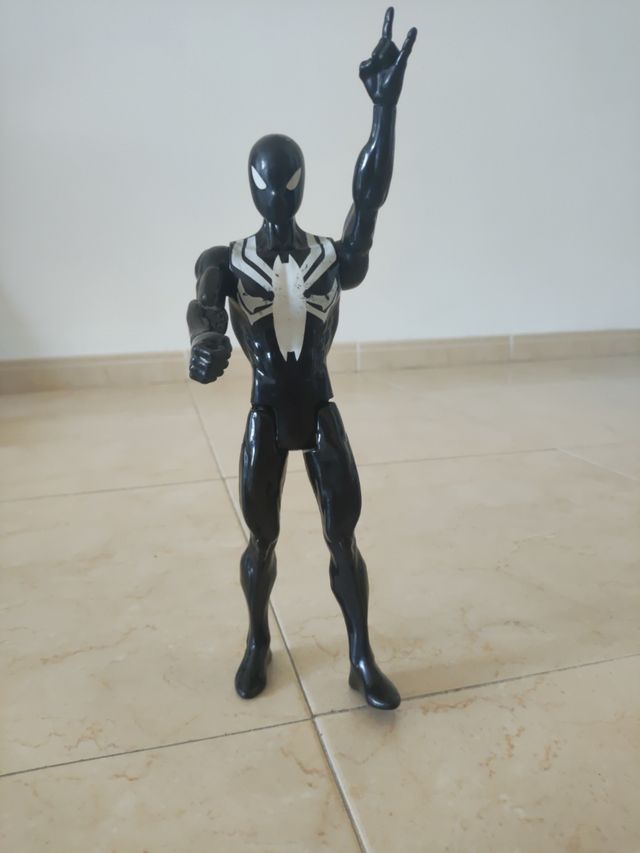 Figura Venom Marvel