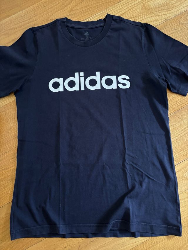 Camiseta Adidas azul talla S de hombre.