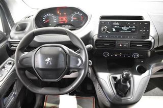 Peugeot Partner FURGÓN 600 KG 1.5 BLUEHDI 100 CV CON TRAMPILLA EN EL TECHO