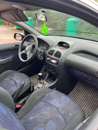Peugeot 206 2000
