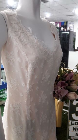 Vestido novia encaje blanco