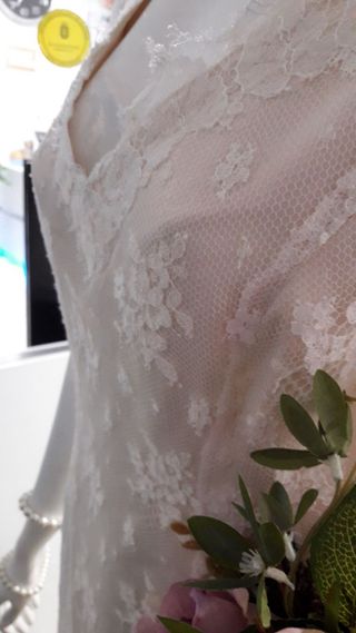 Vestido novia encaje blanco