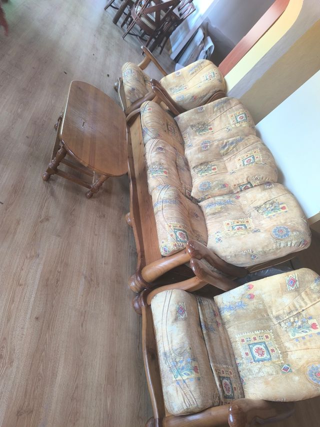 Sofá 3 plazas + 2 sillones madera