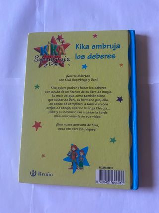 Kika embruja los deberes (Kika Superbruja y Dan...