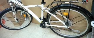 Bicicleta híbrida Mama para poner a punto ✅️