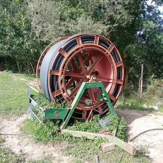 Sistema riego agrícola usado