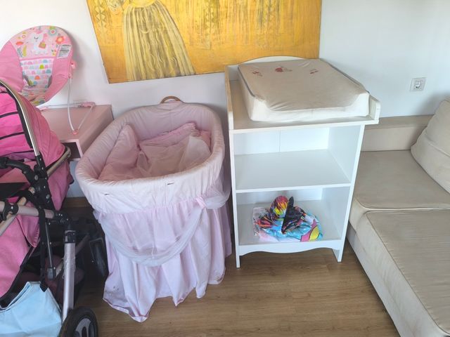 Coche, Cuna & cambiador bebé