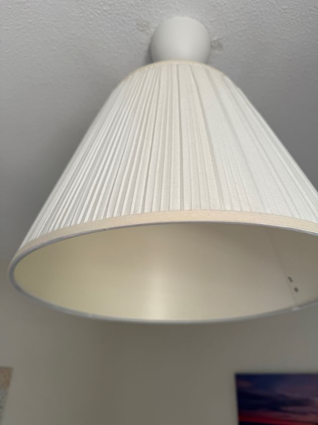 Lámpara colgante blanca