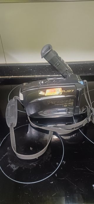 Videocámara Panasonic NV-RJ27 x14