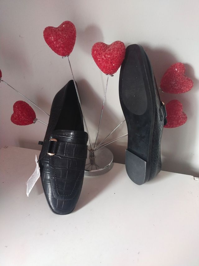 Zapatos negros piel cocodrilo