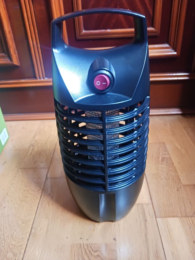 Insetticida UV - Lampada antimosche