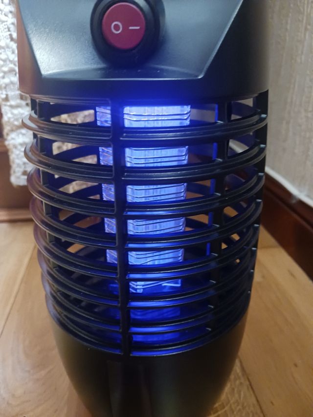 Insetticida UV - Lampada antimosche