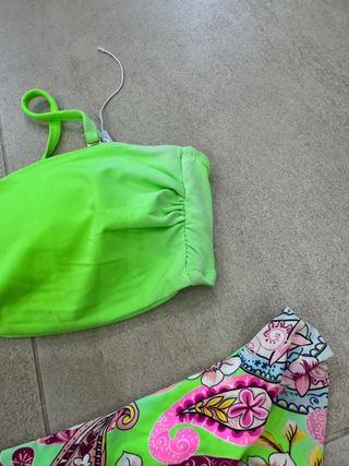 Bikini verde e multicolor