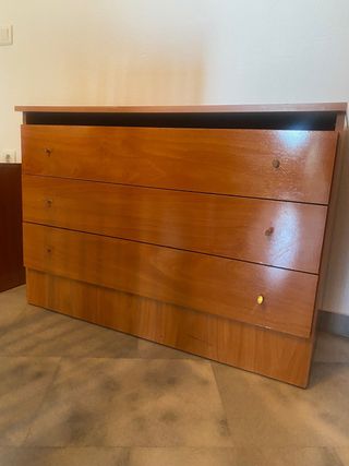 2 Mesitas noche madera - Cómoda