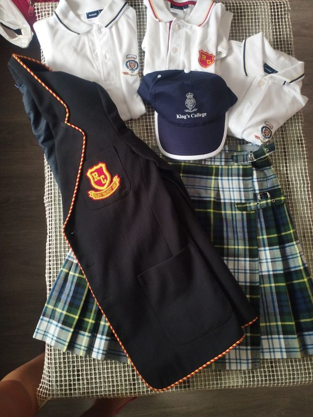 Uniforme escolar King's College
