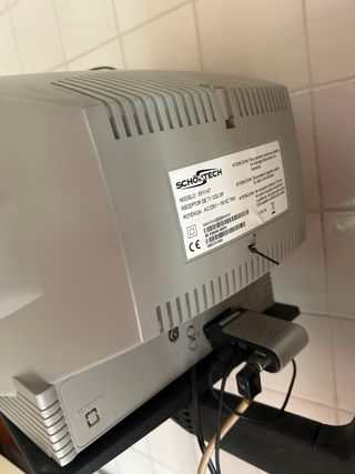 TV Philips CRT - Gris y Blanca