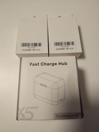 Insta360 X5: 2 baterías + Hub carga rápida