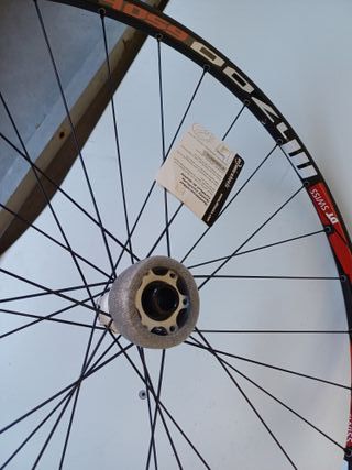 Ruedas DT Swiss M1700 27.5 Spline