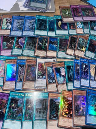 Yu-Gi-Oh! Pack - 100 cartas
todas las rarezas 