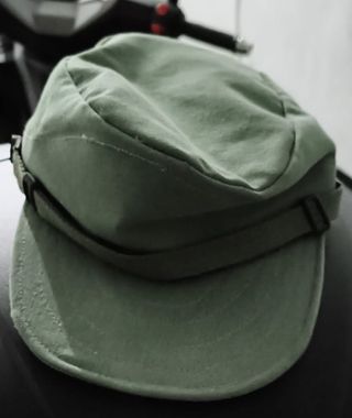 Kit ropa militar botas,zarga ,gorra,saco de dormir