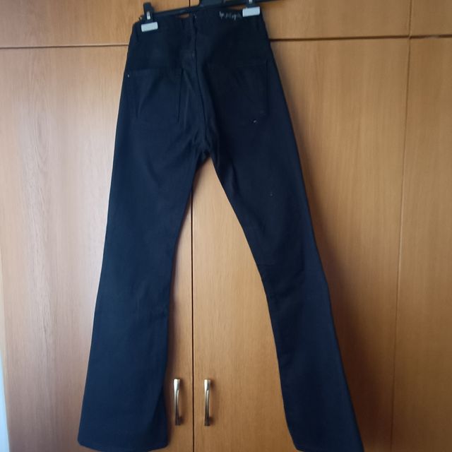 Vaqueros Vilagallo negros, talla 38