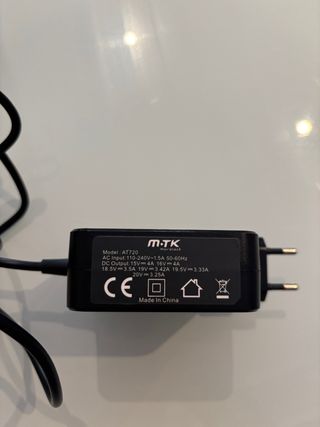 Cargador portátil 65W