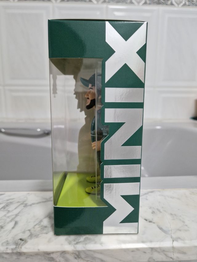 Miniatura Fernando Alonso Aston Martin,PRECINTADO