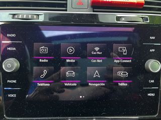 Volkswagen Golf 2.0 TSI GTI
