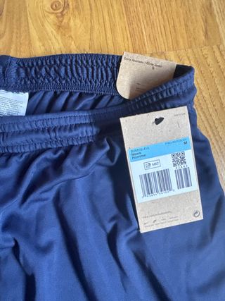 Pantalón corto Atleti Nike M, s con etiqueta