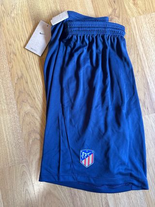 Pantalón corto Atleti Nike M, s con etiqueta