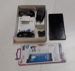 Sony Xperia Z5 nero + protezione