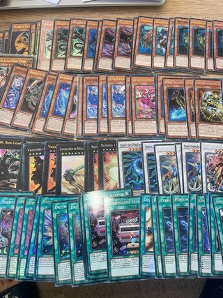 Pack cartas Yu-Gi-Oh! Estampida
todas las rarezas