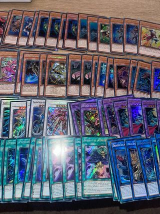 Pack cartas Yu-Gi-Oh! Estampida
todas las rarezas