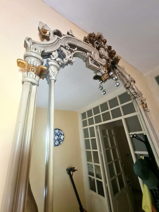 Consola madera mármol estilo antiguo