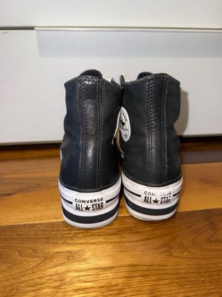Converse negras plataforma